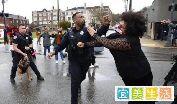 美国真神奇:警察上门击毙一企图自杀男子!