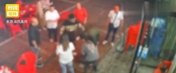 唐山被打女子啜泣发声：曾多人劝说很无力，不敢以后生女儿