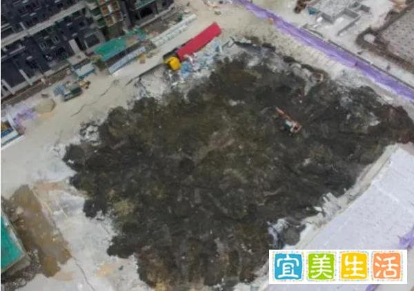 万科工地突发2千平米塌方，业主维权退房 ！