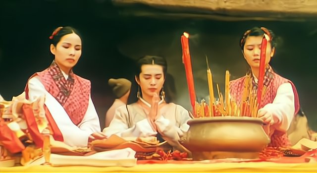 林冲被高俅发配了以后，林娘子结局到底如何呢？