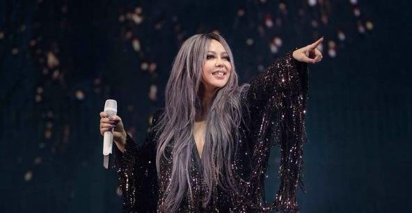 确诊12人后张惠妹演唱会照常举行 这是咋情况？