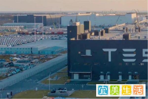 一夜蒸发2600亿？特斯拉紧急大规模召回！