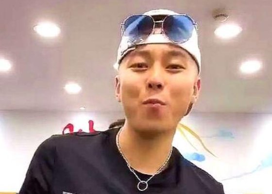 网红胜仔什么退网？