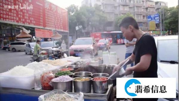 越南老人哭诉儿子为何偷渡：为了过上好日子，我的儿子没了