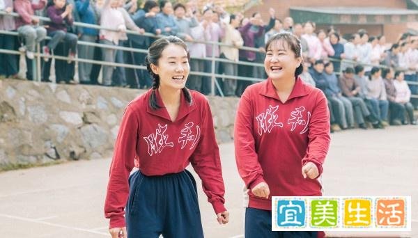 《你好，李焕英》尽管40多亿的票房，她到手的钱竟少得可怜不到5%的收入