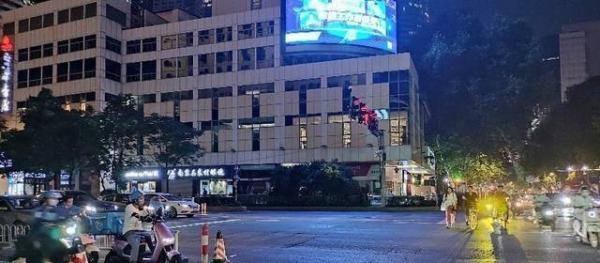 南京胖哥已从ICU转入普通病房 这是咋情况？