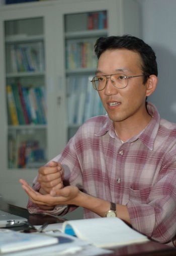 大龙隆司的介绍