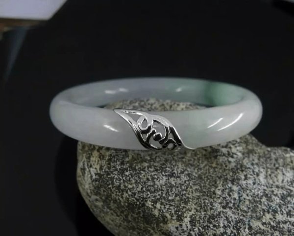 咏薇堂纳米珍珠粉的好处以及鉴别方法是什么
