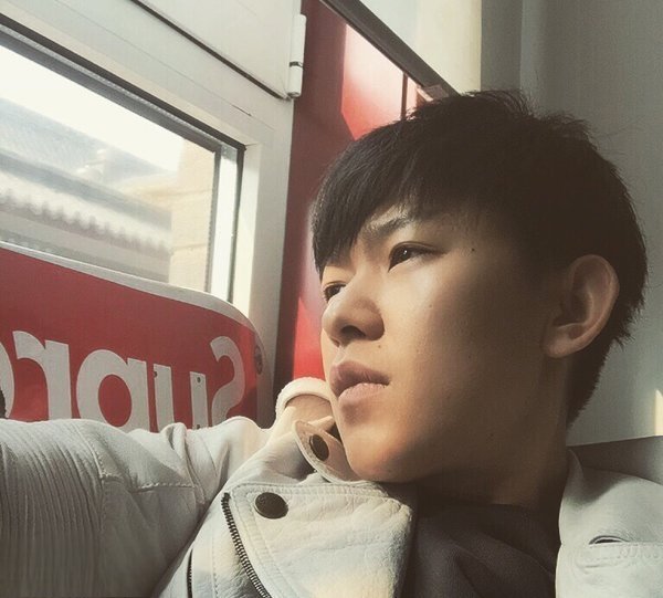 林子君和戚薇为什么分手什么关系 林子君为什么被打
