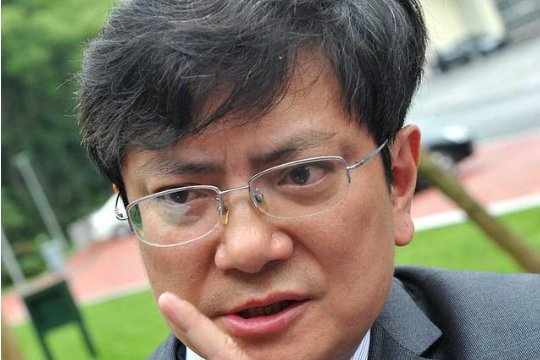 毛宁的老公郑强是浙大的吗