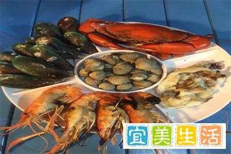 泰国易三仓大学留学学费以及优劣势介绍