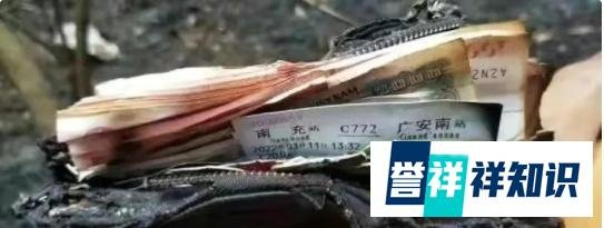 点烛哀悼东航132名遇难同胞