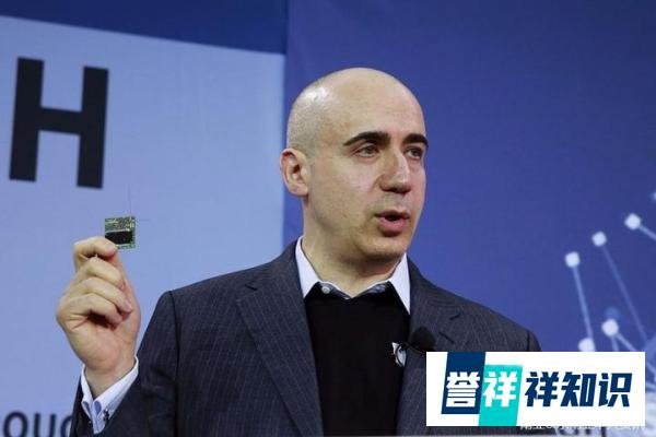 亿万富翁、中国电商投资巨头尤里·米尔纳放弃俄罗斯国籍