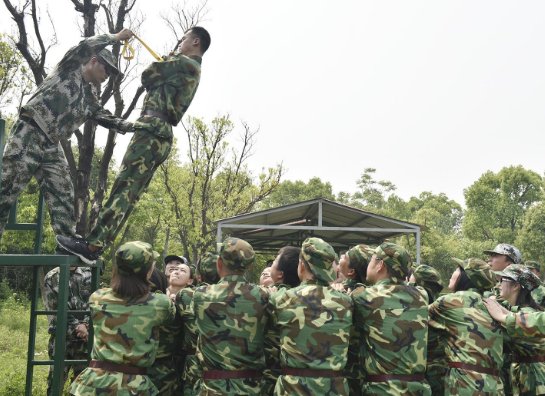 I believe in you和I believe you的区别是什么呢？