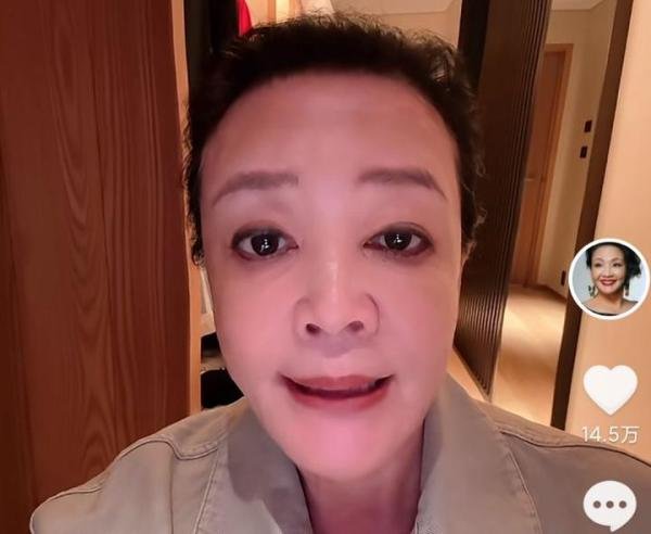 张兰曝孙子保姆因知道太多被辞退，汪小菲与孩子完全失联