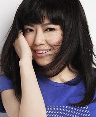 査可欣的个人经历