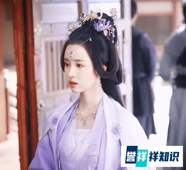 白鹿《月照千峰》已过审！罗云熙古装很迷人，女二也是颜值担当！