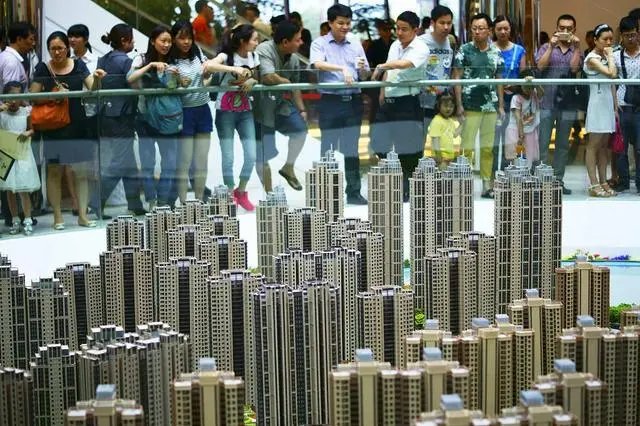 有开发商开始卖现房了，释放了什么信号？