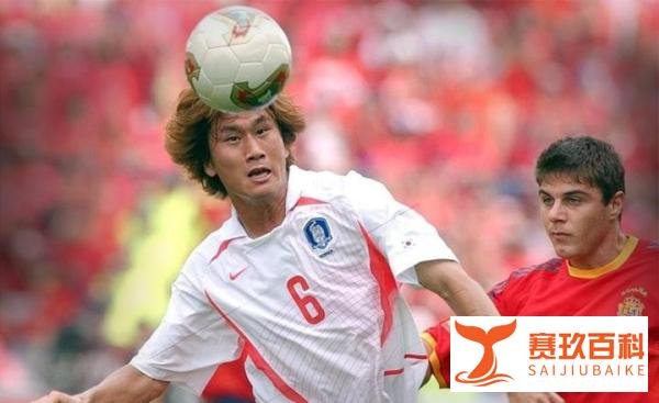 人如其名，他在球员时代宛如钢铁一般，抗癌经历意志如铁！