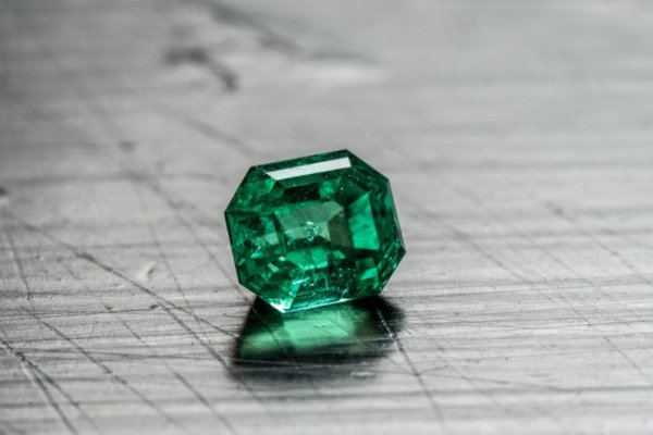 瑟瑟是什么宝石