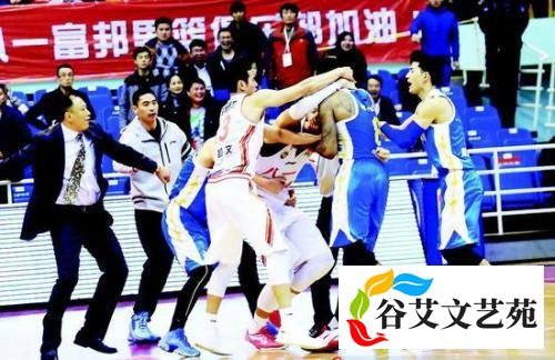 为什么2015年八一队会和福建队发生大规模群殴？当时是什么情况？