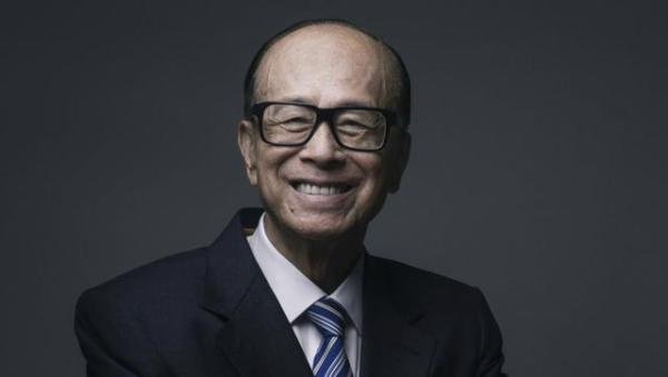 李嘉诚又卖内地物业了，这次是500亿！