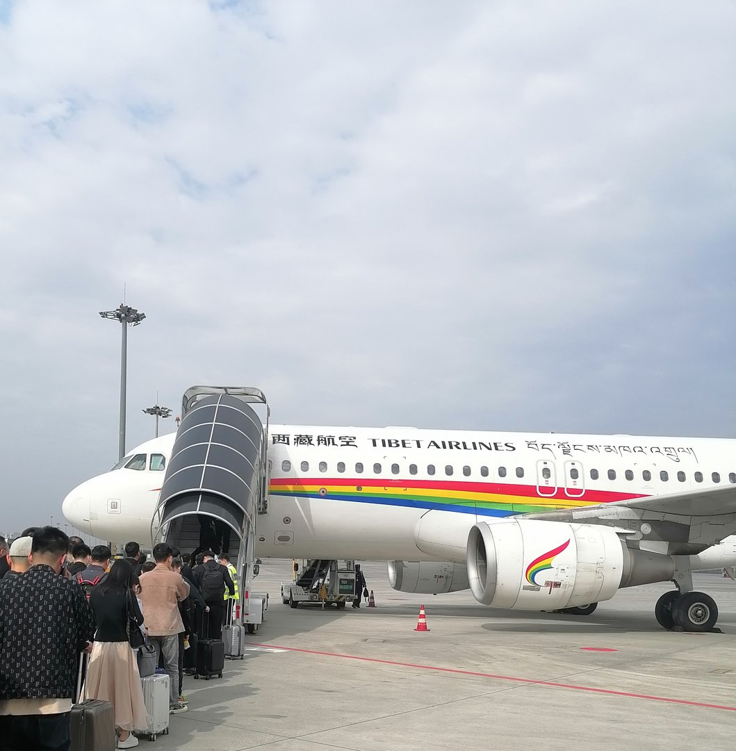 昆山去浦东机场最后一班车几从点发车？