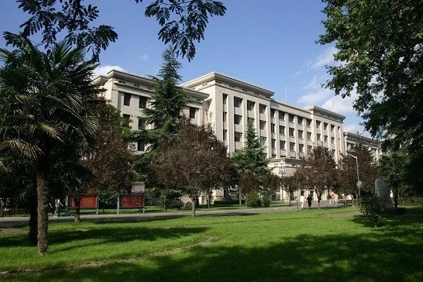 西安大学的录取分数线是多少？