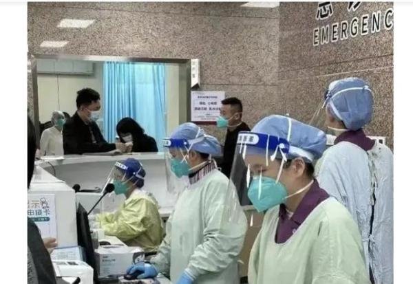 直击广州！医疗挤兑发生了吗？广州疫情防控调整一周，发生了什么