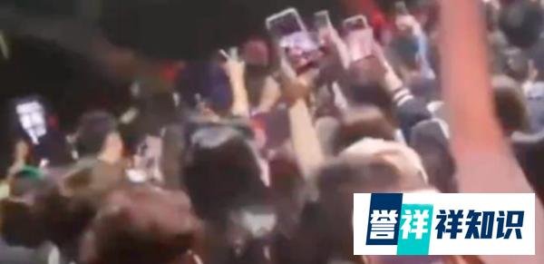 女生出轨男友进校讨说法校方回应