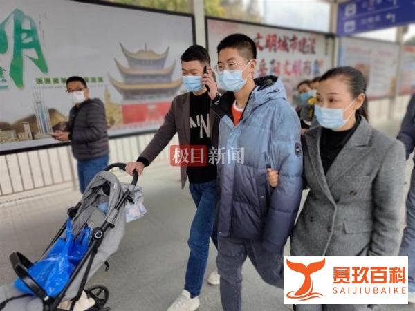 被拐14年后找到的孙卓还未决定留在哪边 对养父母没有恨意