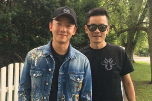 郑恺与苗苗是如何相识相恋又走到结婚的?