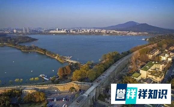 这是南京最低调的中学，十年间出了两位高考状元，现在名称消失！
