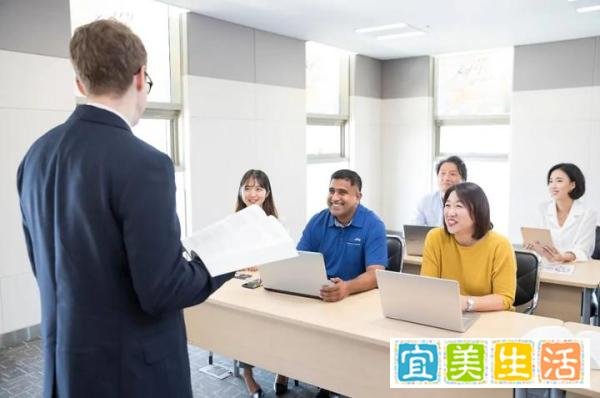 时隔757天，韩国终于全面取消社交距离措施了！