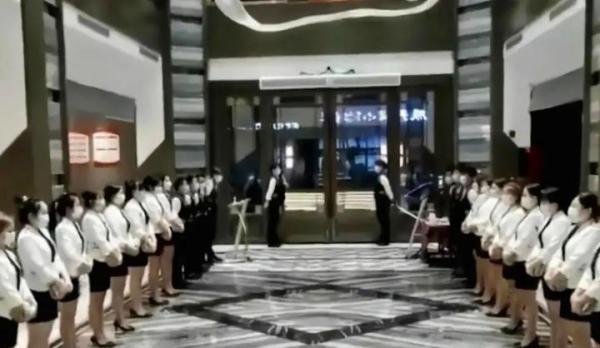“4男6女河北铺ktv事件细节曝光：他们就像一群牲口