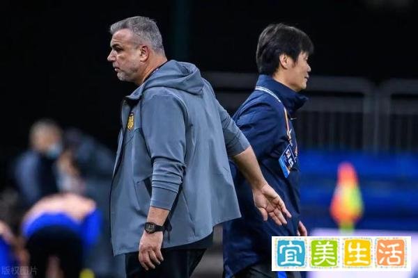 奥拉罗尤执教条件曝光：71岁名帅有望接手国足，原因揭晓