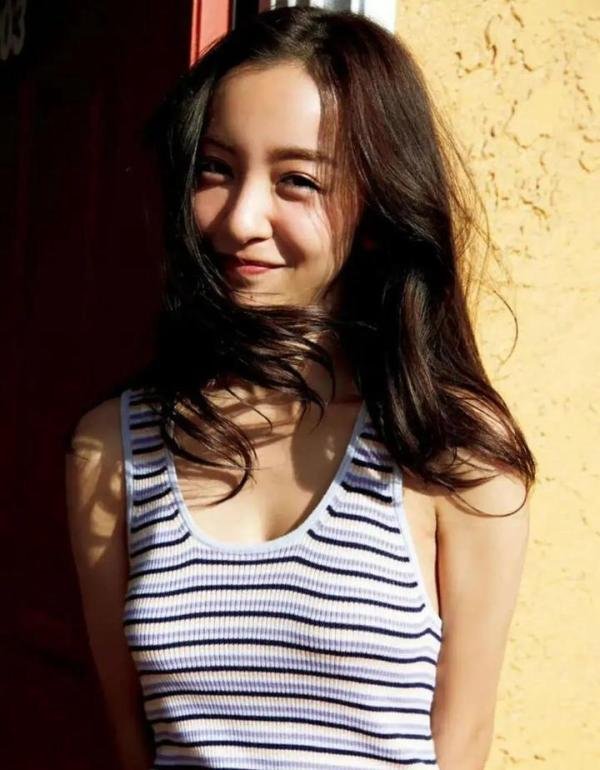 一直有网友问我，我这昵称【辻渃卋罖】如何拼读？又是什么意思？今天，我就统一回复一下。