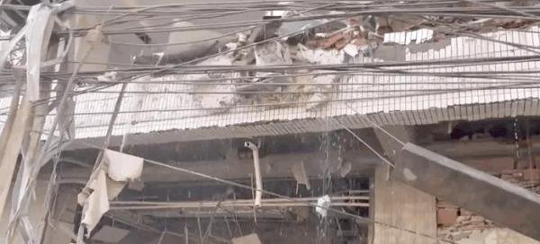 沈阳爆炸事故亲历者从公交车窗爬出 这是咋情况？