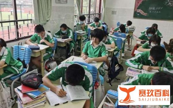 中考生迎来好消息，2023年部分科目将不再考察，部分地区已经执行