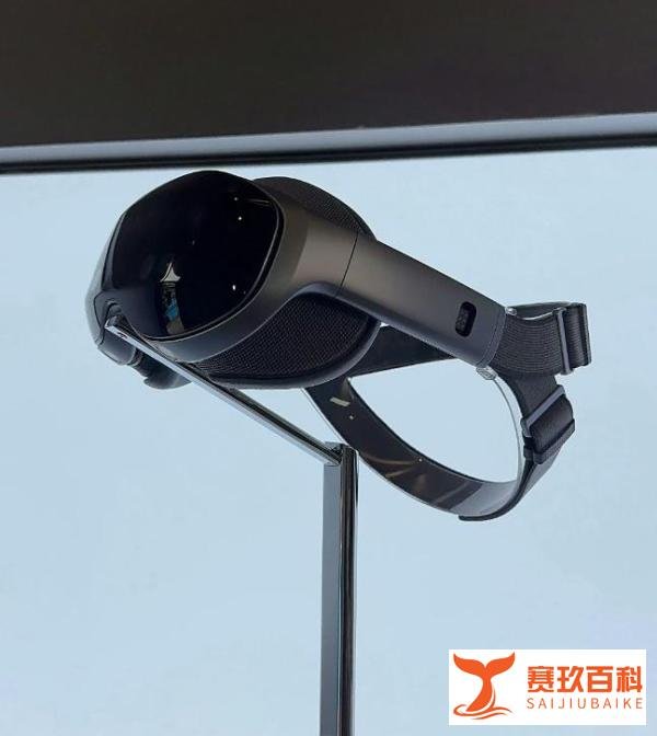 苹果新专利曝光：Vision Pro 跨界变身智能太阳镜，多场景自动调光
