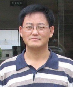 嵇少丞的人物简介