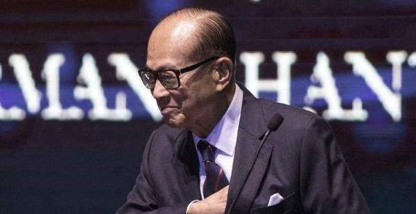 李嘉诚又卖内地物业了,这次是500亿!