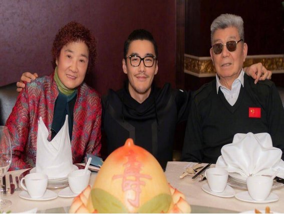 胡东结婚了吗