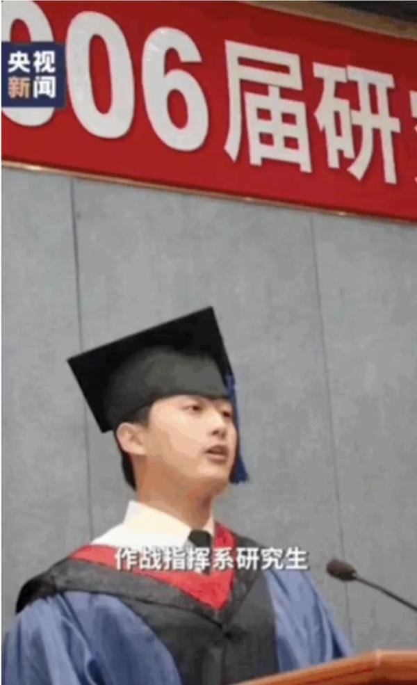 辽宁舰副舰长陆强强亮相央视 这是咋情况？