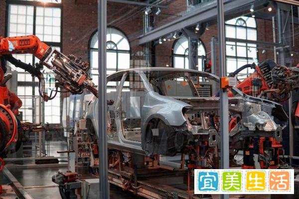小米SU7成本曝光,卖一台亏损6800 !我懂了:雷总挣的是未来钱