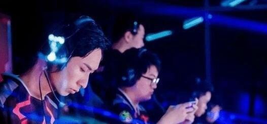游戏业半年营收超1500亿 这是咋情况？