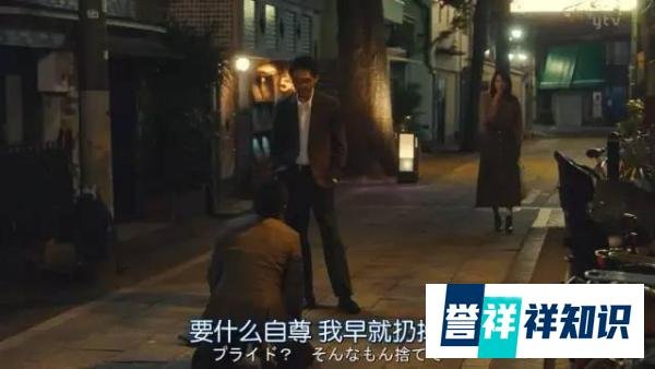 带氧气瓶上班？这届年轻人为了生活，到底有多苦！