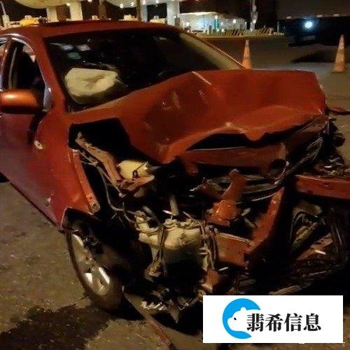 黄牛跳车致劳斯莱斯撞车损失30万