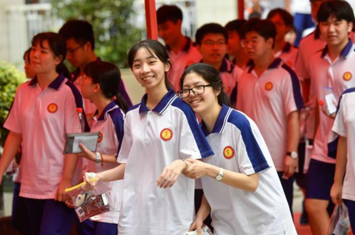 深圳高考分数线2023一本,二本,专科