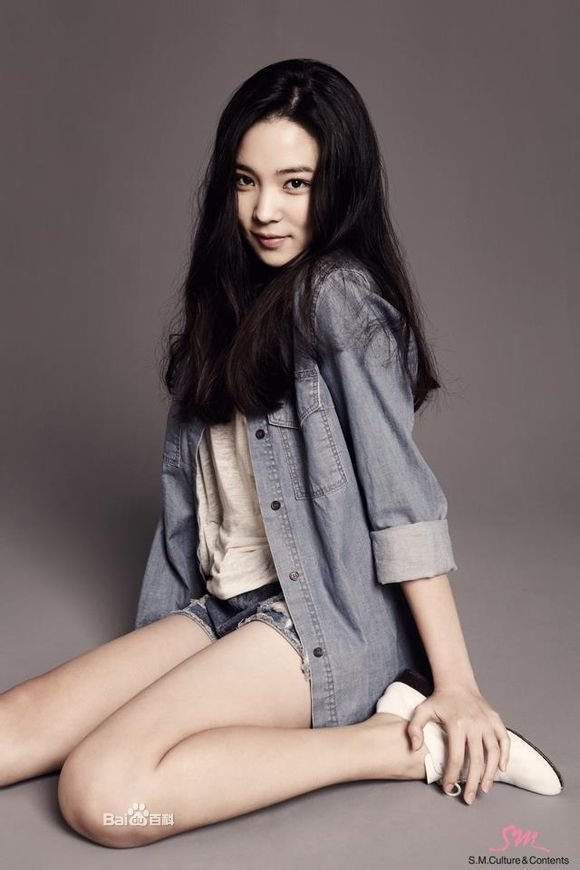 EXO《狼与美女》(Wolf)官方剧情版女主是谁